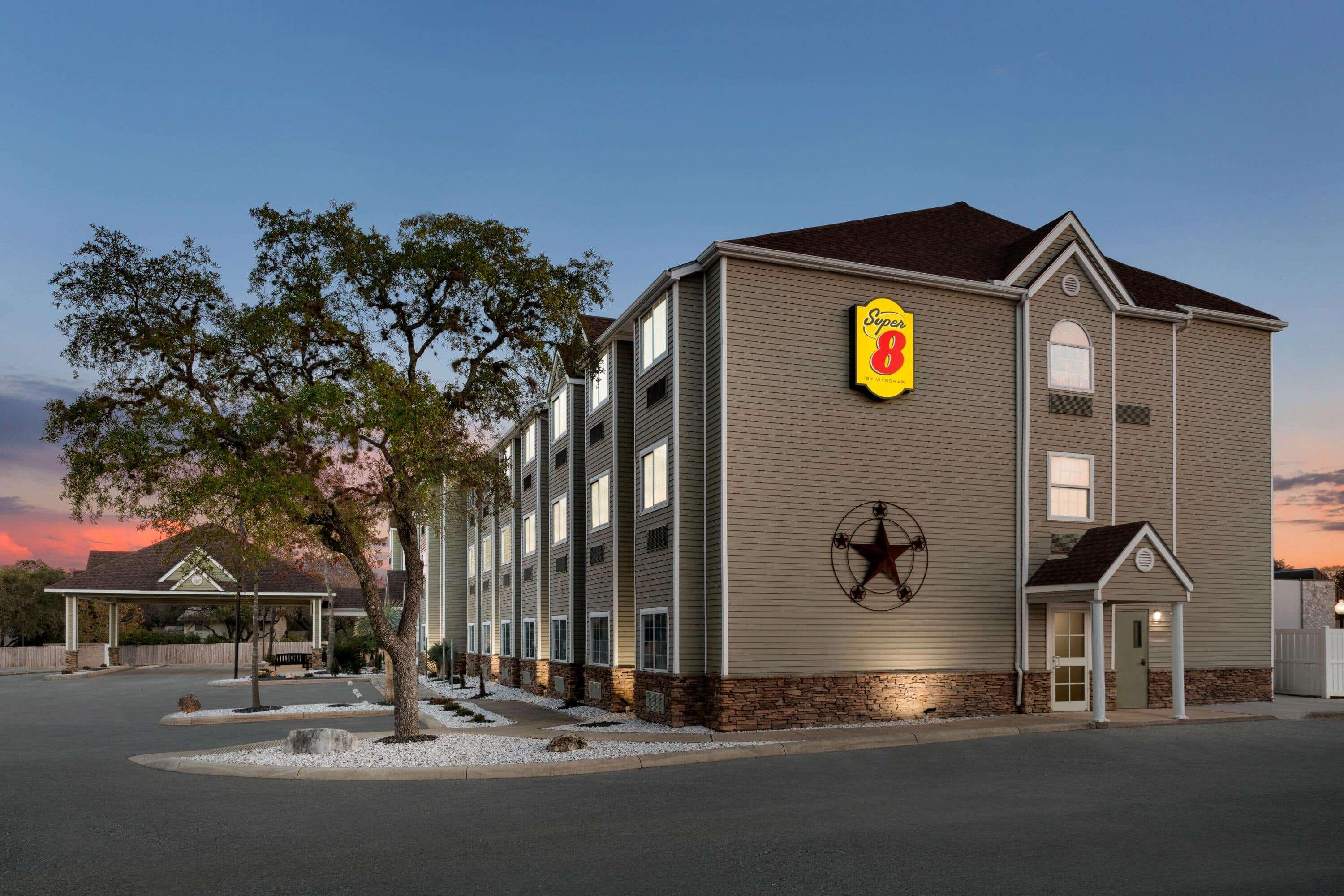 Super 8 By Wyndham San Antonio Airport North Hotell Eksteriør bilde