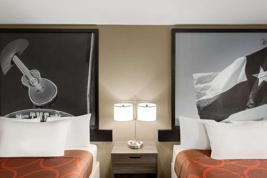 Super 8 By Wyndham San Antonio Airport North Hotell Rom bilde